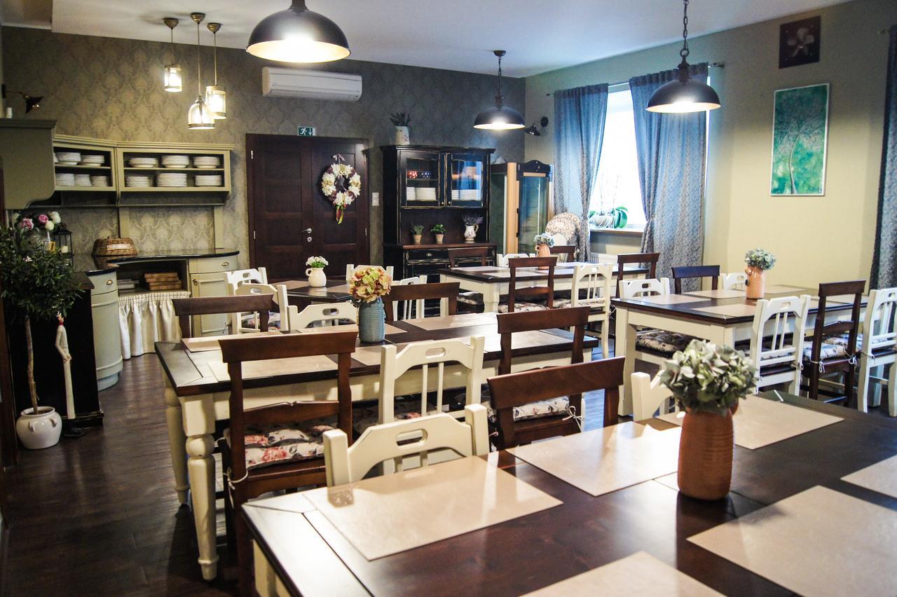 Kalvin Restaurant & Pension Rastislavice Ngoại thất bức ảnh